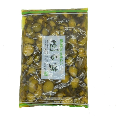 1000g 절편된 게르킨 오이 피클은 달콤한 오이 조각을 소금물에 절였습니다